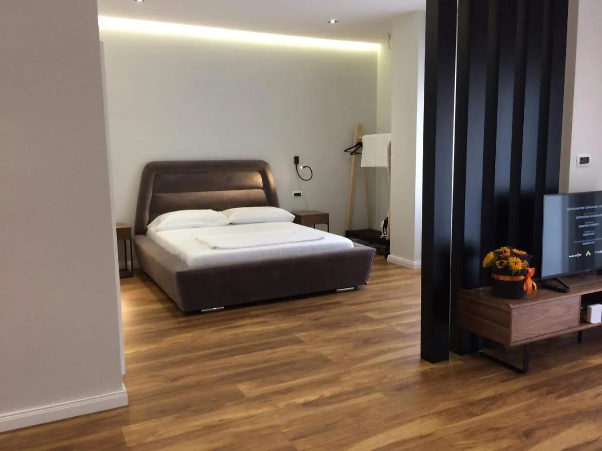 Skanderbeg Square Center Apartments Tirana Albánia