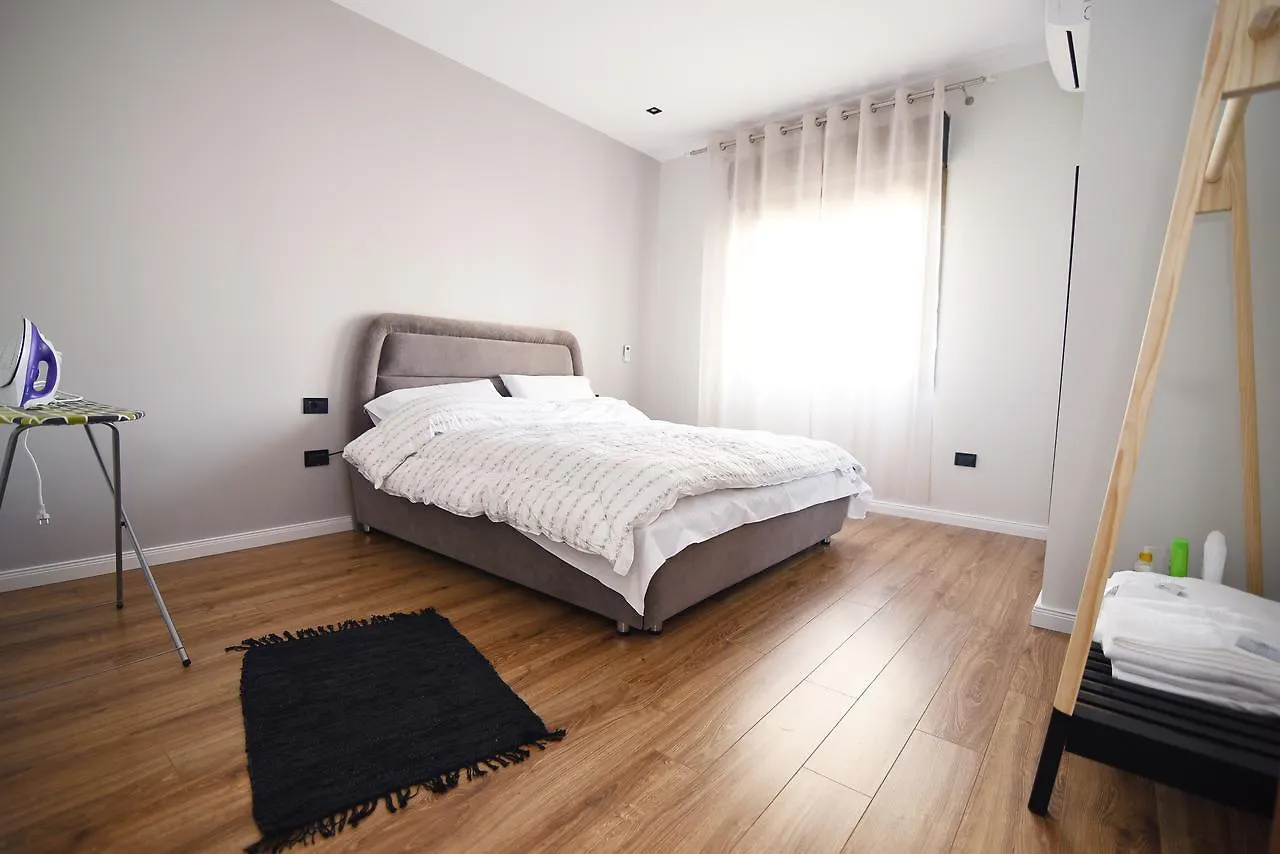 Skanderbeg Square Center Apartments Tirana