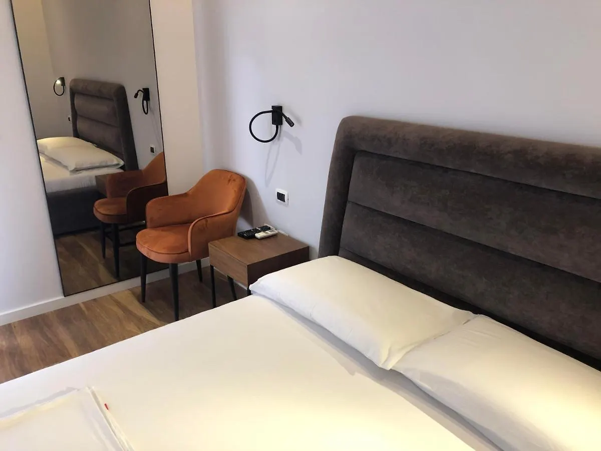 Skanderbeg Square Center Apartments Tirana